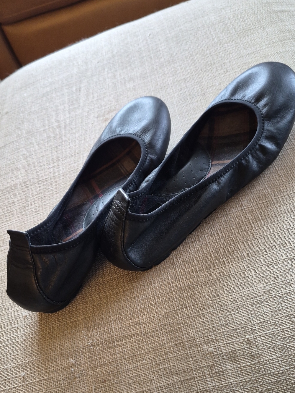 Black Born Flats